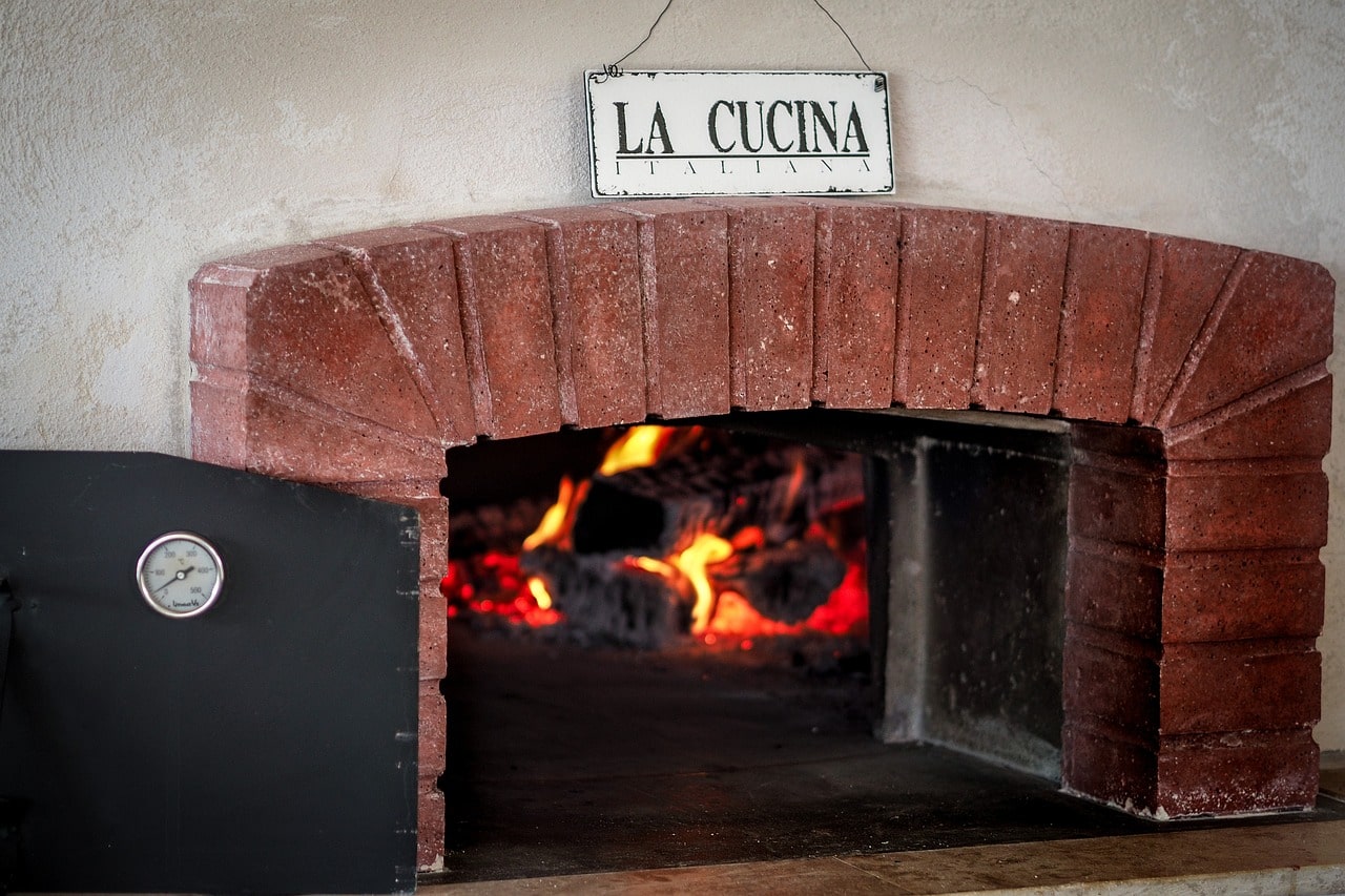 High-Quality Pizza Ovens and Grills Available in Sachse, TX Premium Pizza Ovens and Grills in Sachse, Texas